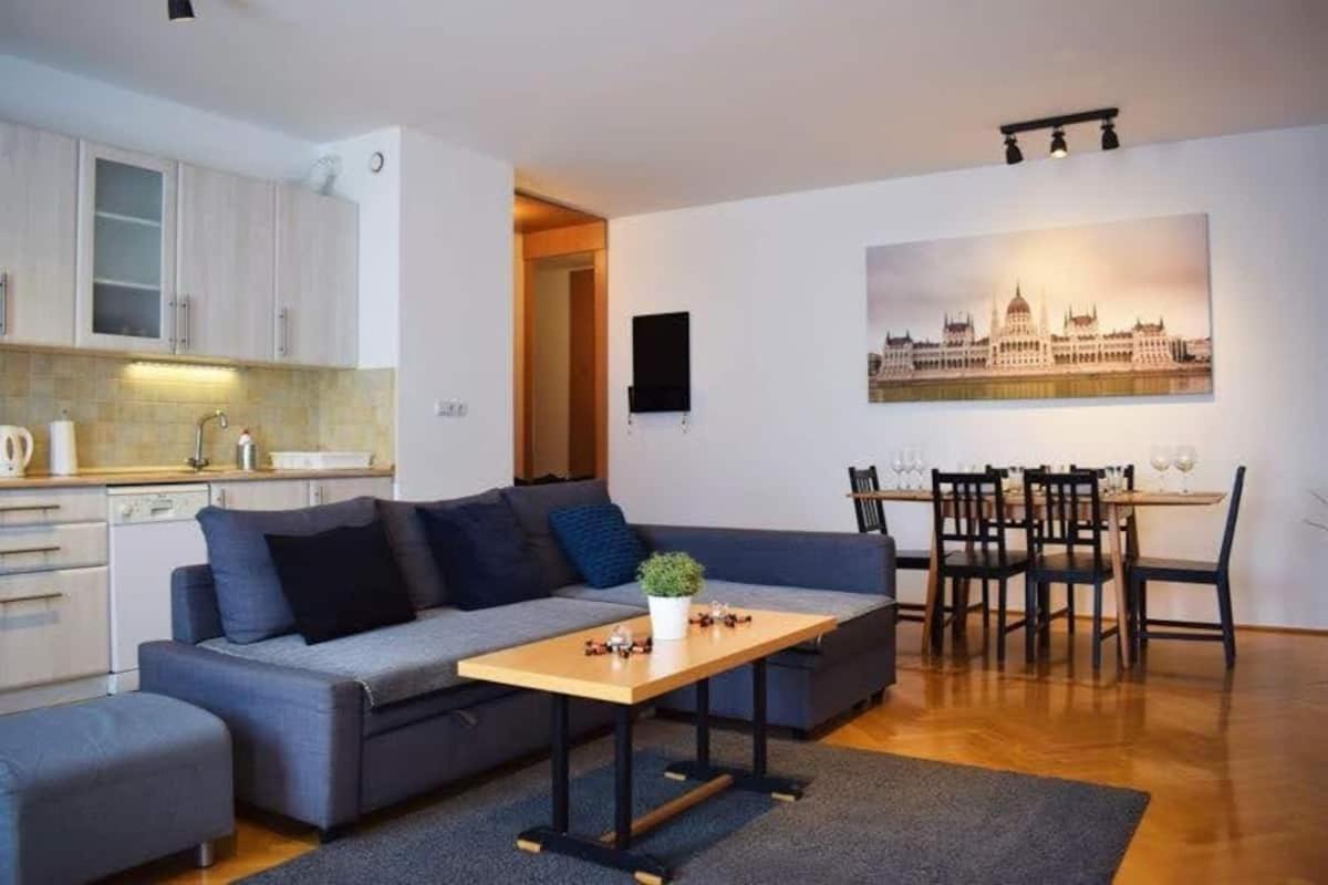 Cosy Apartment In Budapest Downtown With Free Garage Parking Exterior foto